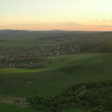 Palocfoeldi Menedek * Kazar